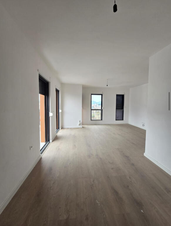 🏡 Appartamento 3+1+2 in vendita! 🏡 📍 Pazari Ri - Scuola Kuqe