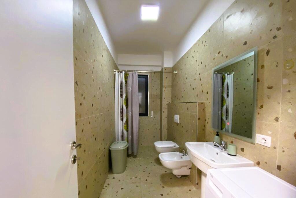 APPARTAMENTO 2+1+POSTO AUTO PRESSO OASIS RESIDENCE