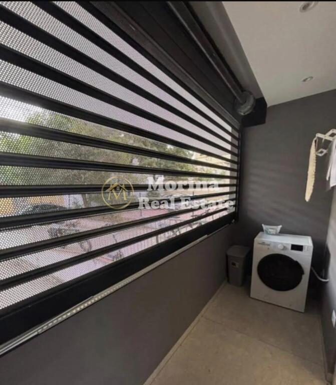 Affitto, Appartamento 1+1, Viale Zogu I, 800 Euro