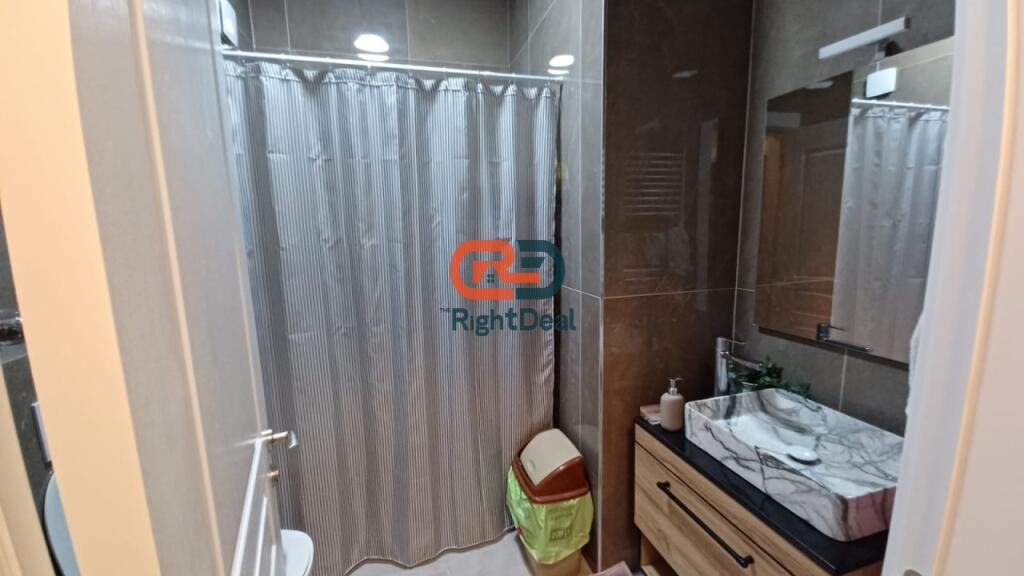 Tek Kompleksi ASL, Jepet Me Qira Apartament 2+1+2 Me Planimetri Te Rregullt, Me Mobilim Bashkekohor!!
