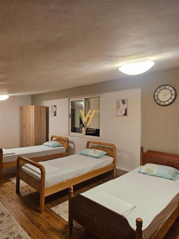 DUPLEX IN AFFITTO A FRESKU 50.000 LEKE