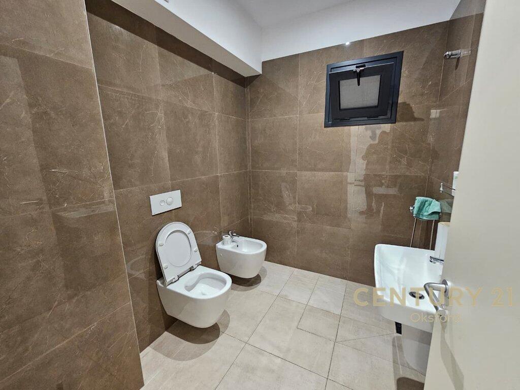 🏢 Office space with veranda for rent | Near Kosovareve Road
