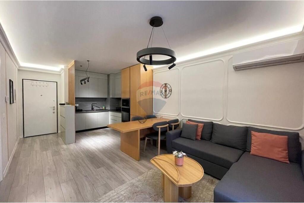 Shitet apartament 1+1 tek Kompleksi Zirkon