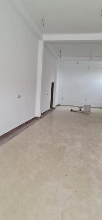 Business premises for rent