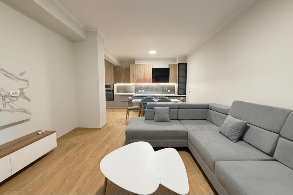 Apartament 2+1 me qira tek Zogu i Zi