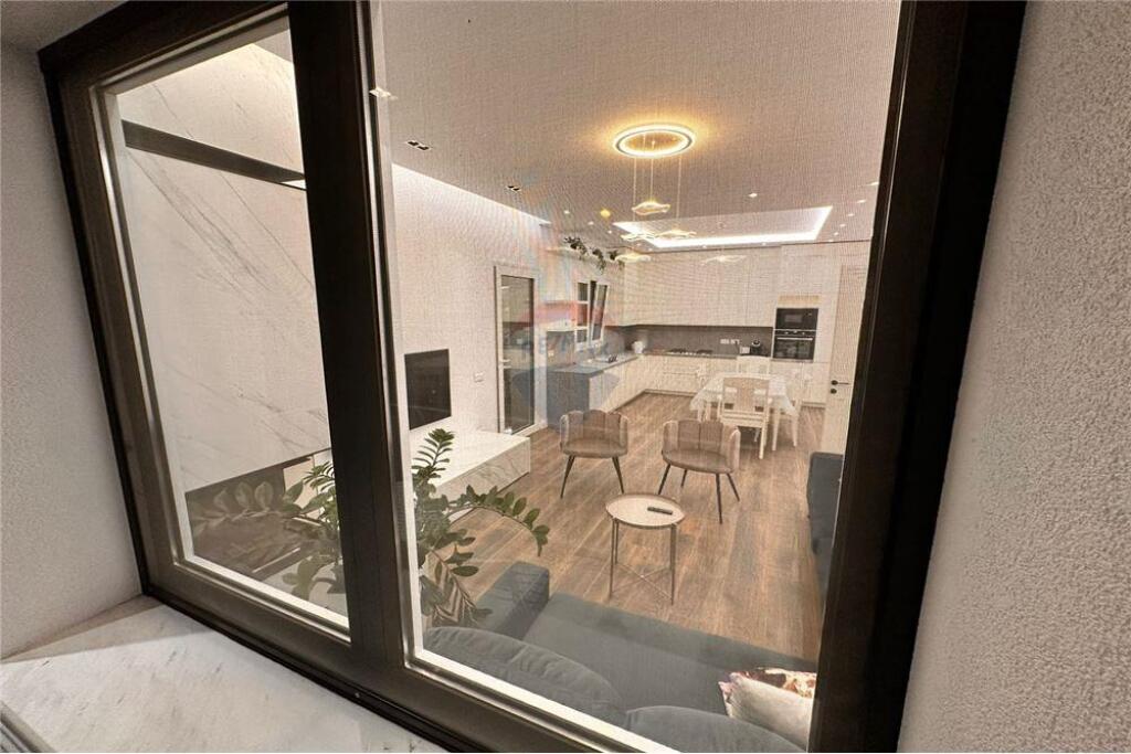 Vile individuale Luksoze ne Mullet.