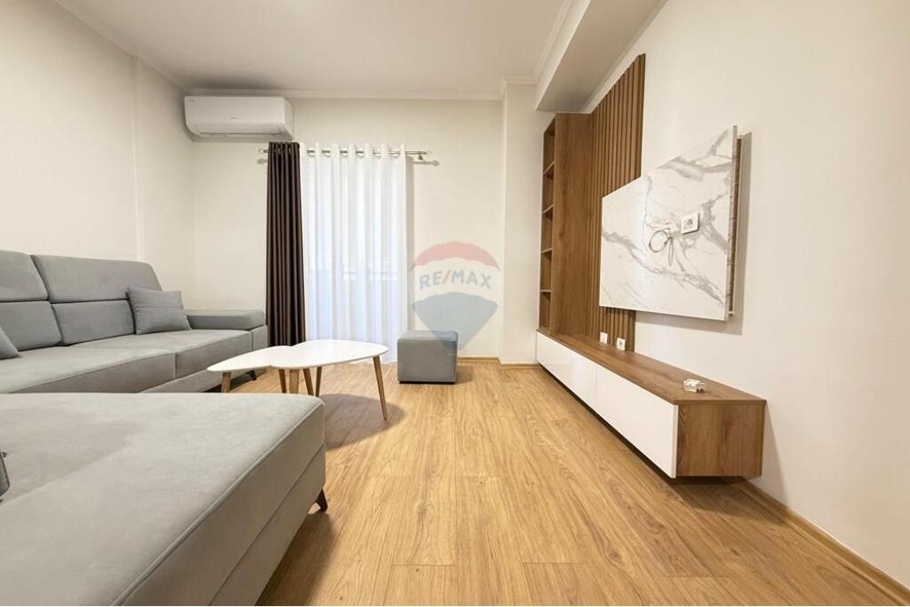 Apartament 2+1 me qira tek Zogu i Zi