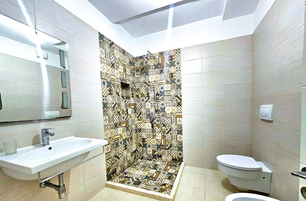 APARTAMENT 2+1+ PARKIM TEK KOPSHTI ZOOLOGJIK