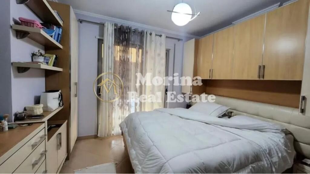 Qera, Apartament 1+1, Perball Prokurorise se Tiranes, 520 euro/muaj