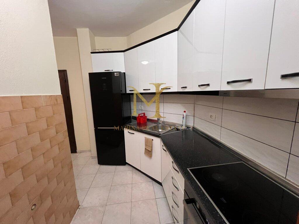 JEPET ME QERA APARTAMENT 1+1 PLAZH HEKURUDHA!!