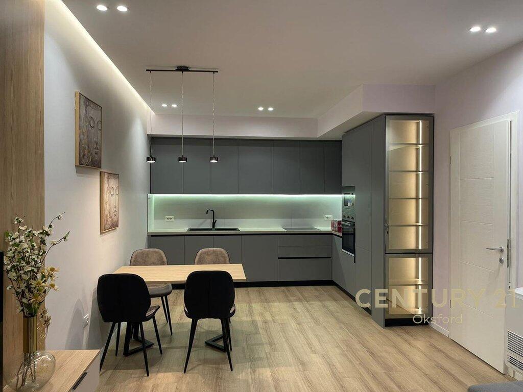 Modern 2+1 apartment for rent with parking space – Dry Lake, near Radisson
