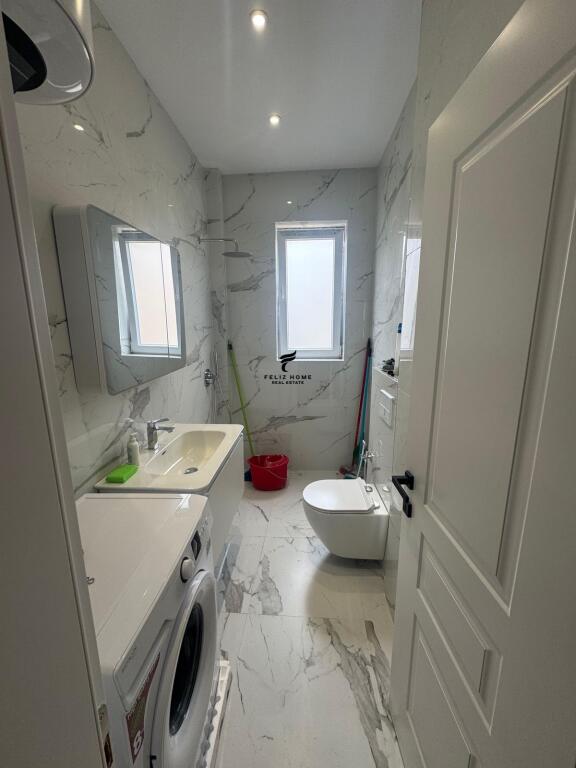 APARTAMENT ME QERA 1+1 STACIONI TRENIT 550 EURO