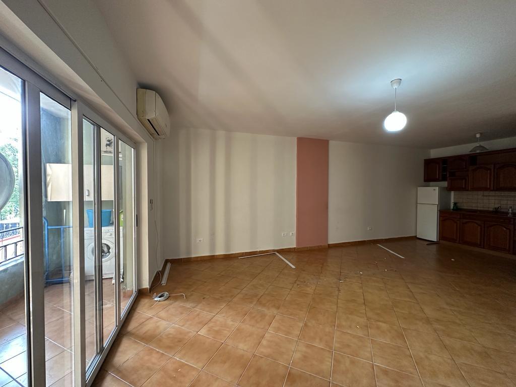Apartment near the American embassy 3+1+2