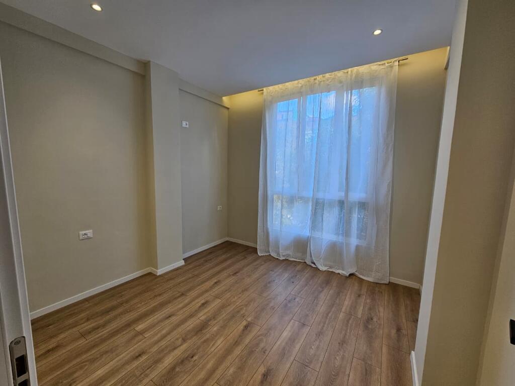 Apartament 1+1 në Shitje – Myslym Shyri, Tiranë