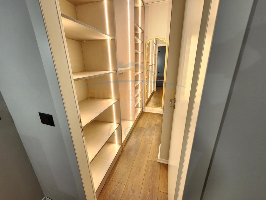 Rent, Apartment 1+1, Dry Lake, Tirana.