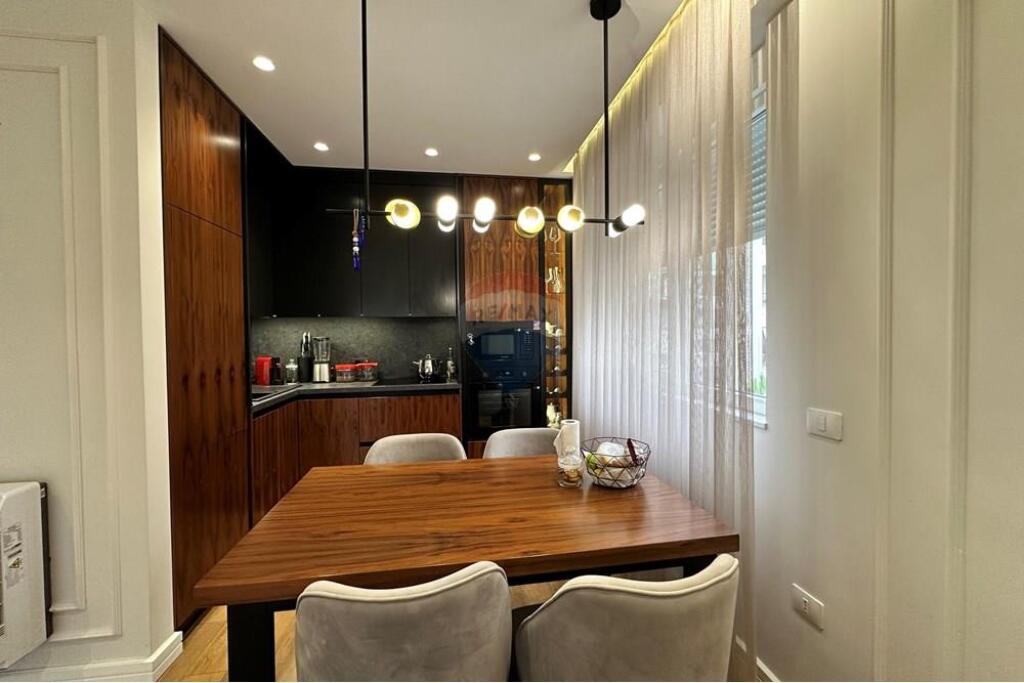 Për qira apartament 2+1+2 +Parkim