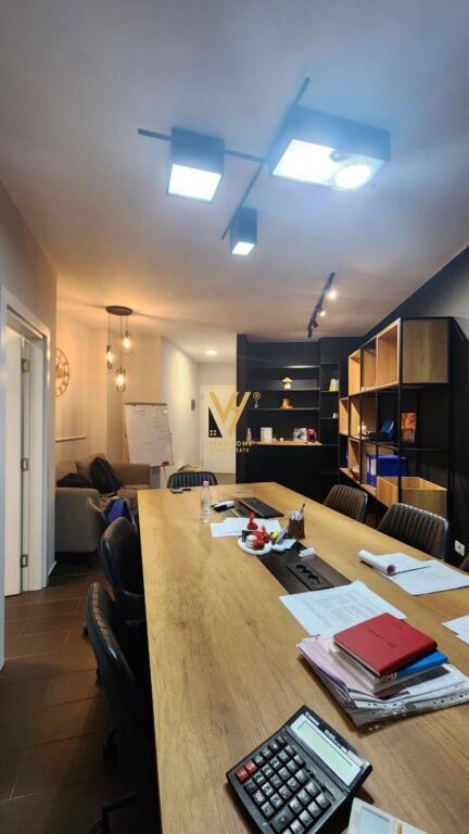 OFFICE FOR RENT 85 M2 KOSOVARVE STREET 850 EURO