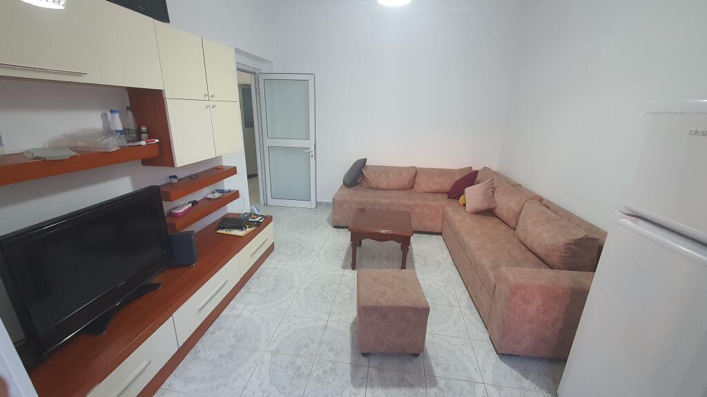 Appartamento 2+1+Balcone - Ex Casa degli Ufficiali, Vlore