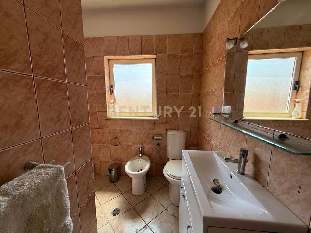 Apartment 3+1+2 for sale at former Durrës Restaurant – Ideal