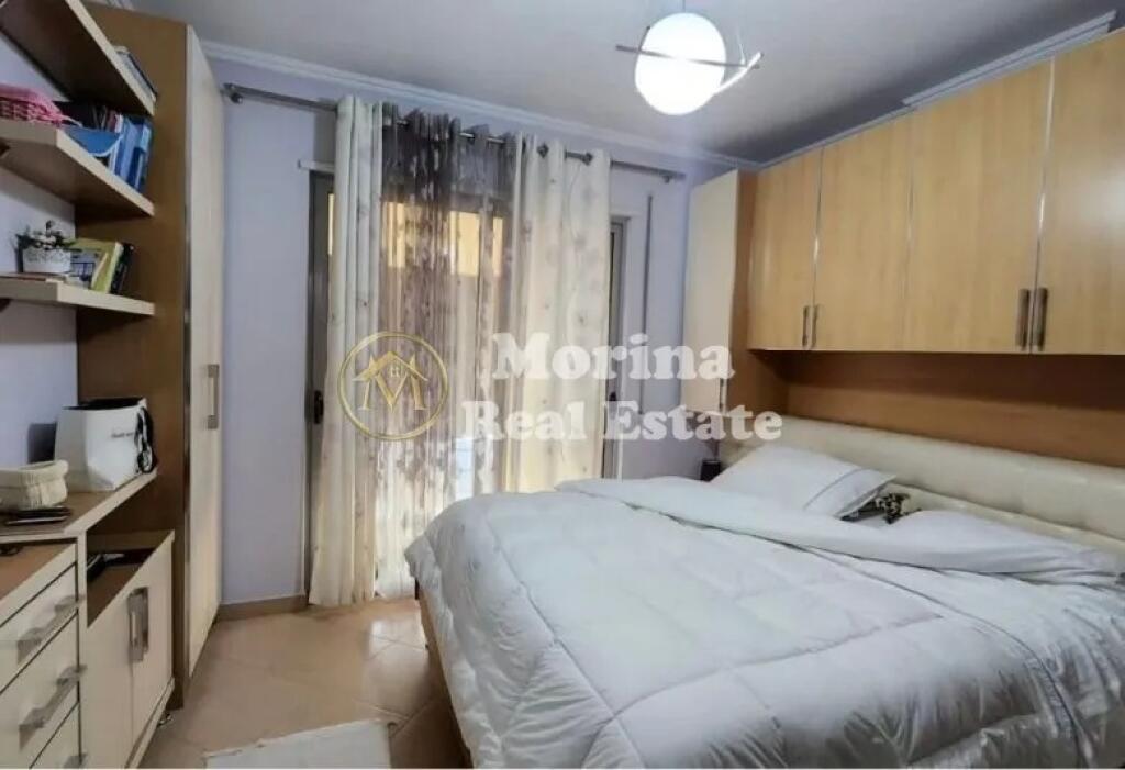Qera, Apartament 1+1, Perball Prokurorise se Tiranes, 520 euro/muaj