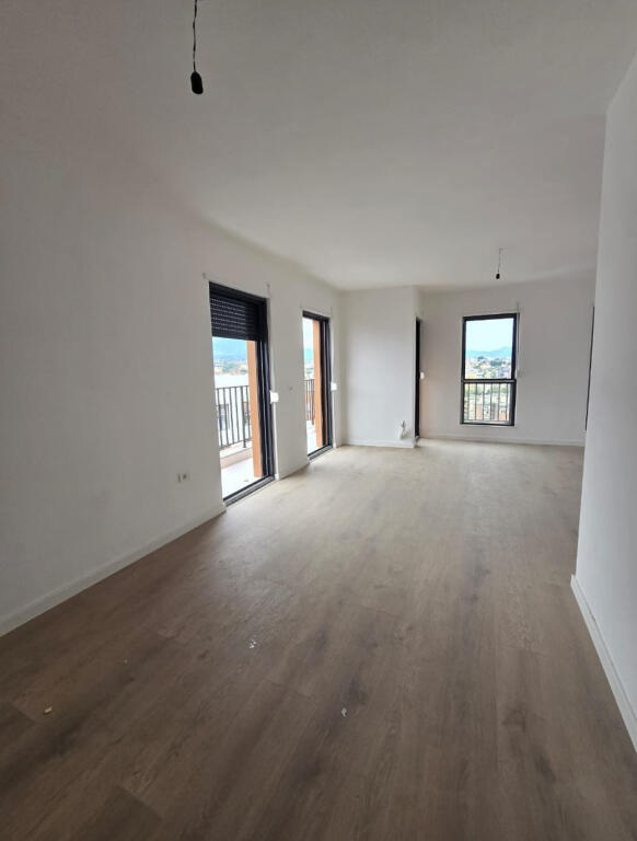 🏡 Appartamento 3+1+2 in vendita! 🏡 📍 Pazari Ri - Scuola Kuqe