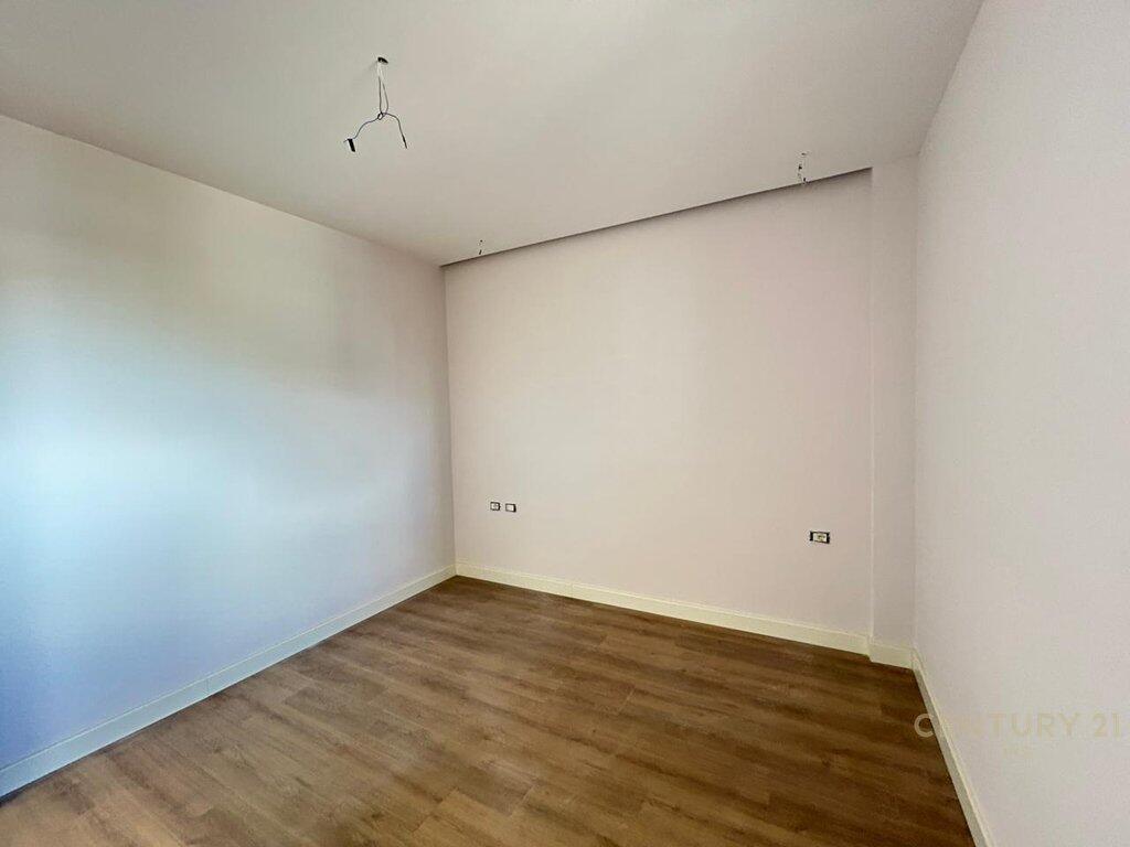 Lago Secco | Appartamento 2+1+2 con parcheggio incluso in affitto