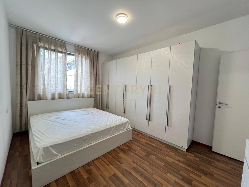 SHITET APRTAMENT 2+1+2 TE REZIDENCA ALBA, PRANE 21 DHJETORIT