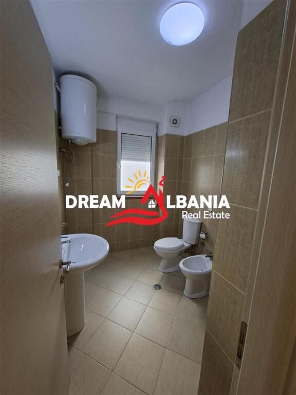 Shitet Apartament Duplex 3+1+2, Residenca Kodra e Diellit ( ID 4131471)