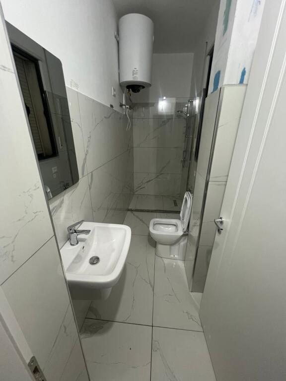 APARTMENT 2+1. 300 EURO.SHKODER