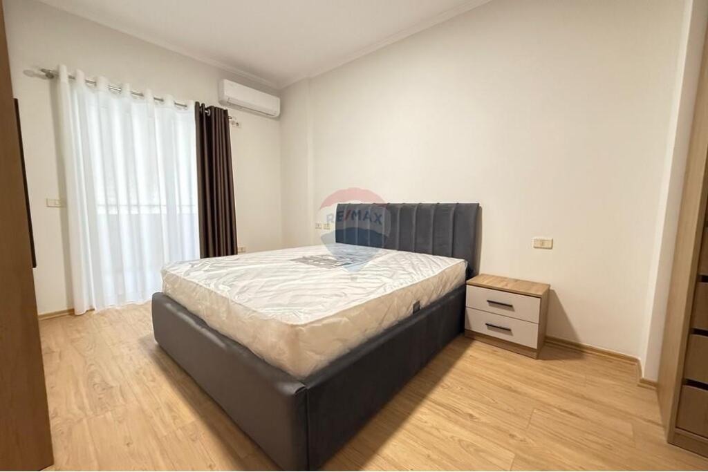 Apartament 2+1 me qira tek Zogu i Zi