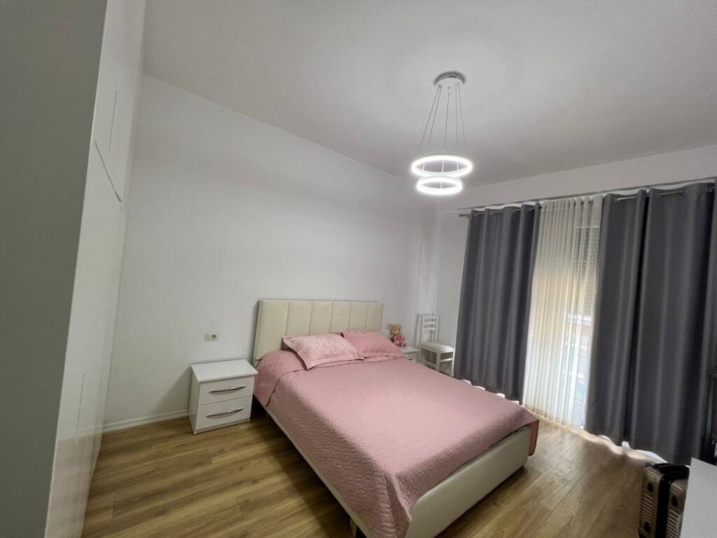 Apartment 1+1 for rent near Fusha e Aviacionit