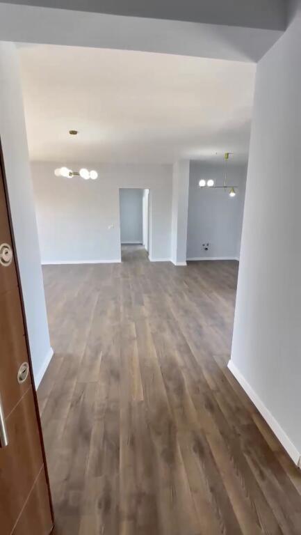 📣 AFFITTO Appartamento 3+1 con 2 Bagni 📍 Vicino a Vila Gold 🛣️ Via "Dibres" ✨