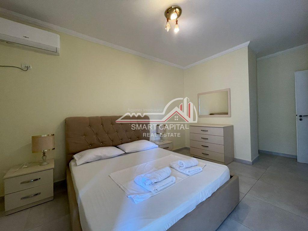AFFITTASI APPARTAMENTO 3+2 – VICINO ALLA CHIESA CATTOLICA, VLORA!!!