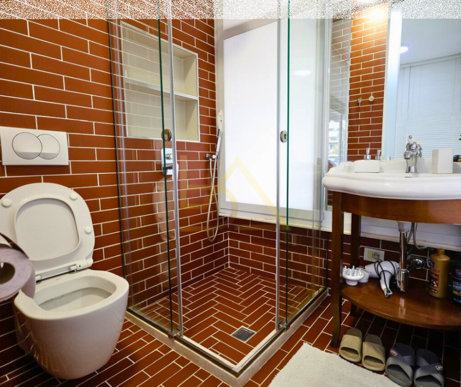Shiten 3 Apartamente – Bllok, Tiranë