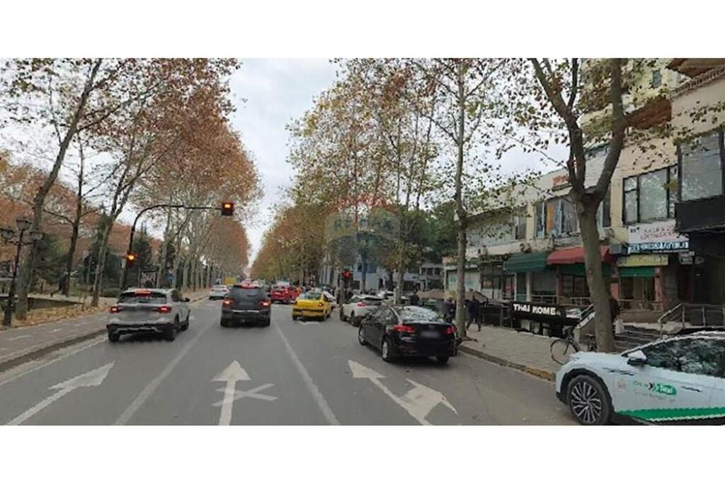 Office for rent at E 88 near the Tirana court !