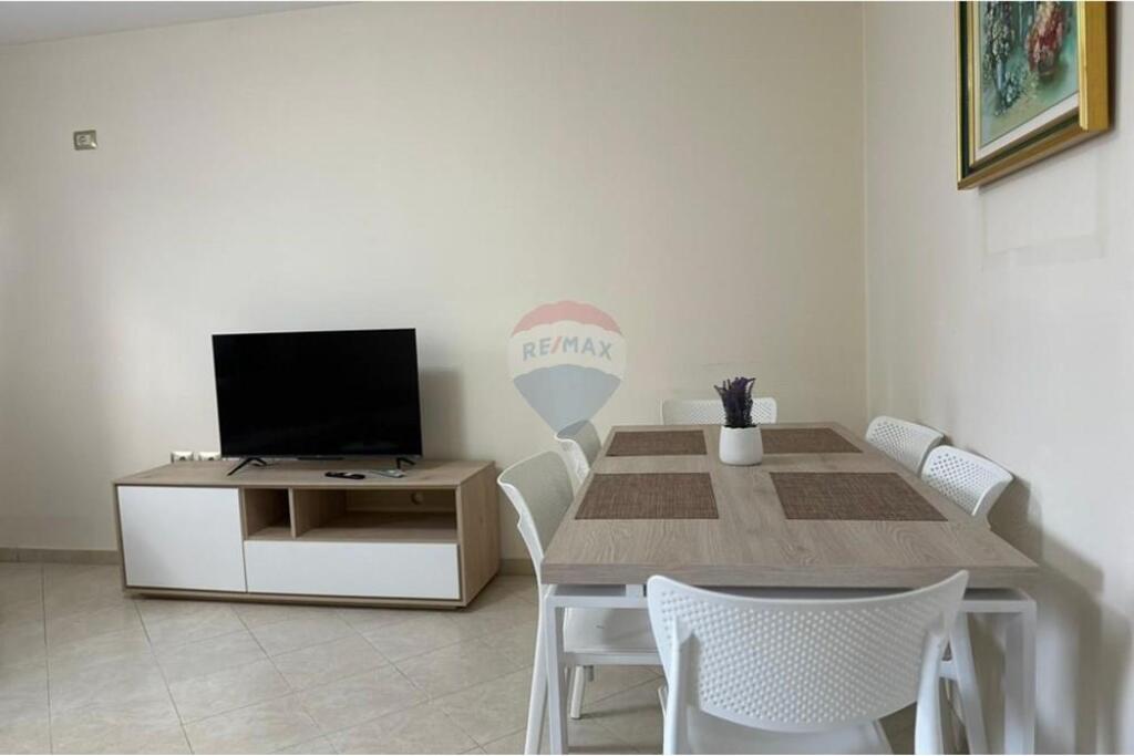 Shitet apartament 1+1 tek Oxhaku