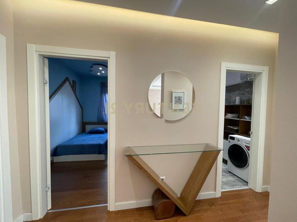 Apartament me qira 3+1+2 tek Rezidenca Tower Bridge 2