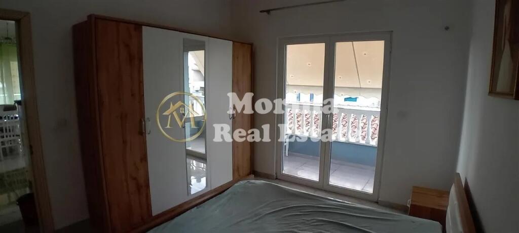 Shtepi me Qera, 2+1+Bllk “Ura e Institut” 350 Euro/Muaj