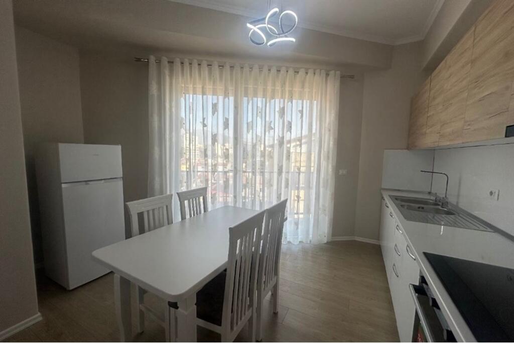 AFFITTASI APPARTAMENTO 1+1 VICINO VILLA GOLD