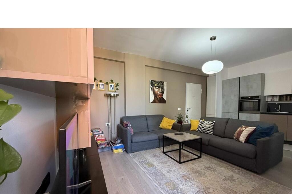 Apartament me qira 2+1 tek Brryli