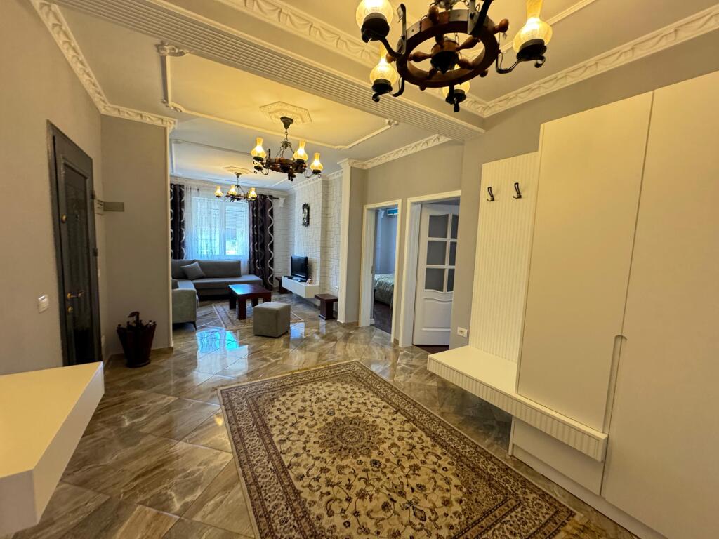 🏡Qera, apartament 2+1+2  📍Libri Universitar ,Ish blloku 💰 Çmimi: 900€\muaj