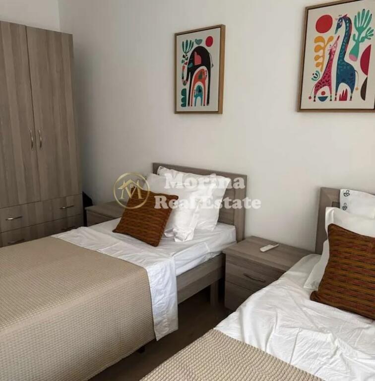 Qera,Apartament 2+1,Kafe Flora, Rr e Durresit, 950euro/muaj
