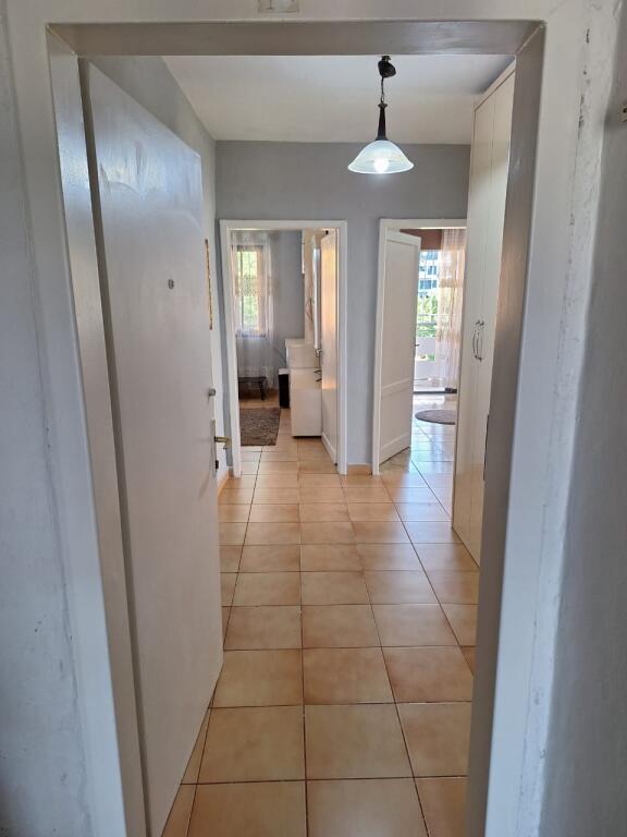 Apartament 2+1 me Qira – Zona 21 Dhjetori, Tiranë, 500 Euro