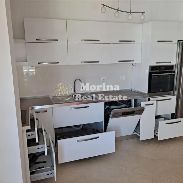 Shitet Apartament 2+1,Liqeni i Thate, 240,000 euro/i diskutueshem