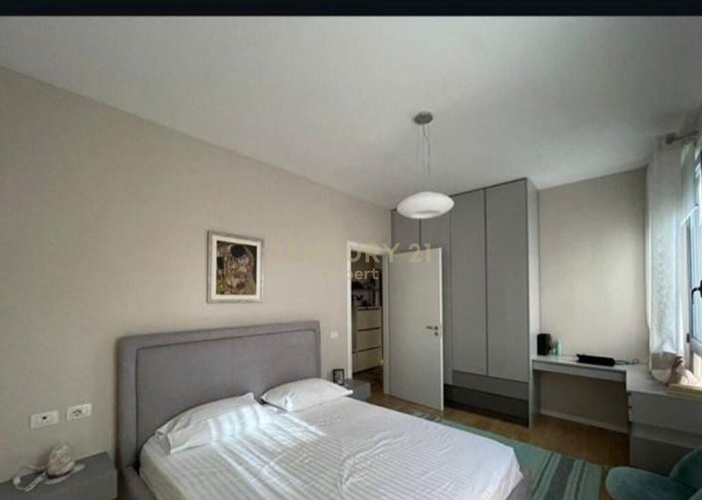 Apartament Modern 1+1 me Qira pranë Kopshtit Botanik – 700€/muaj