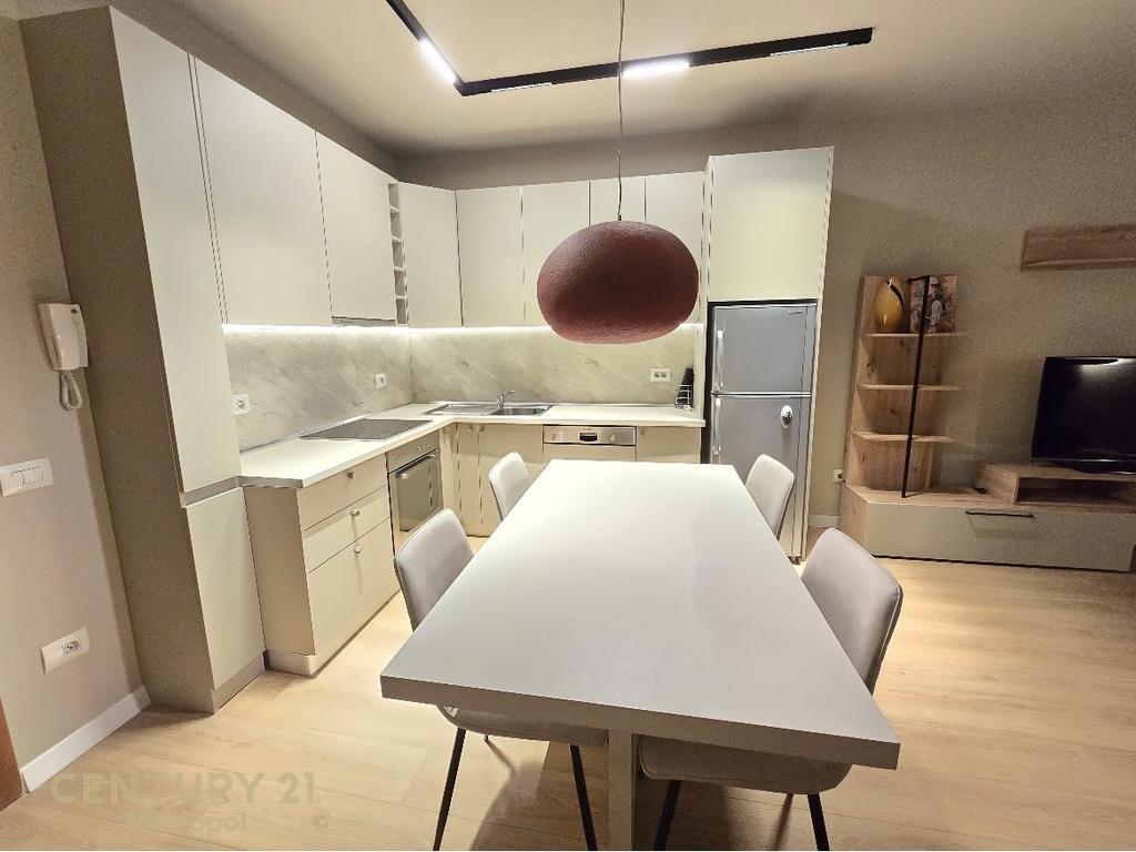 AFFITTASI APPARTAMENTO 1+1, CENTRO!