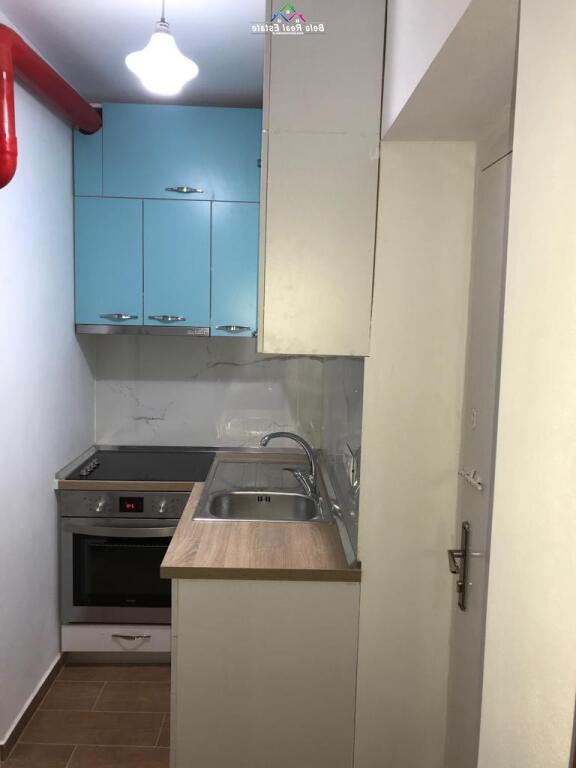 Monolocale in vendita presso l'ex ristorante Durazzo (ID BSHG29) Tirana