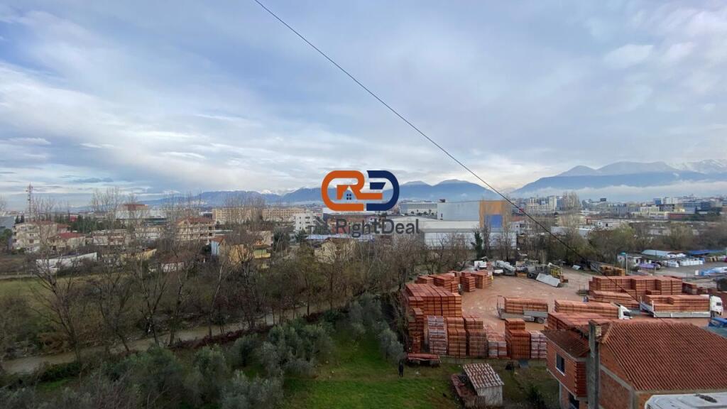 Dopo Casa Italia, Appartamento 2+1+2 Arredato In Affitto!!