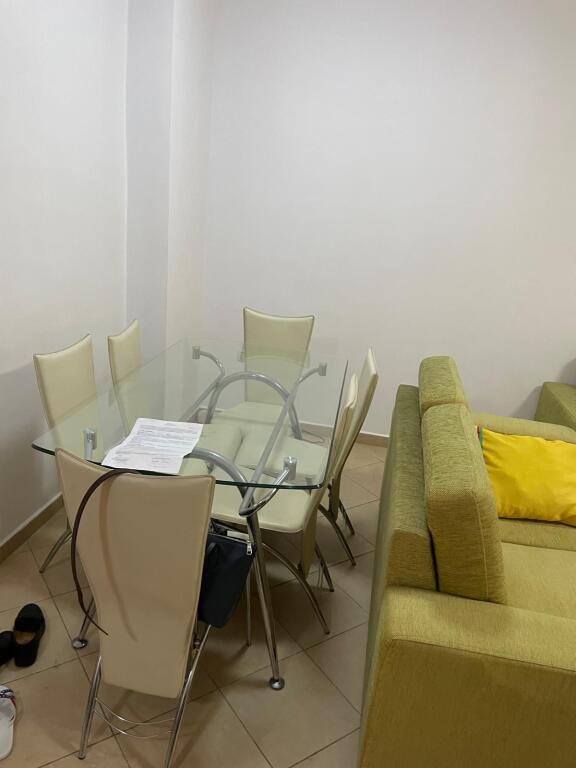 JEPET ME QIRA APARTAMENT 2+1 PAZARI I RI