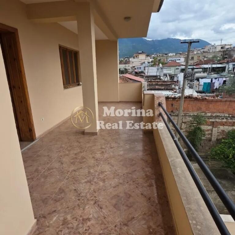 Qera, Vile 2 Kateshe, Allias 2200 euro/muaj.